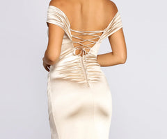 Ali Stretch Satin Sweetheart Gown