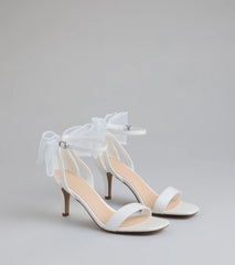 Sweet And Chic Tulle Bow Kitten Heels