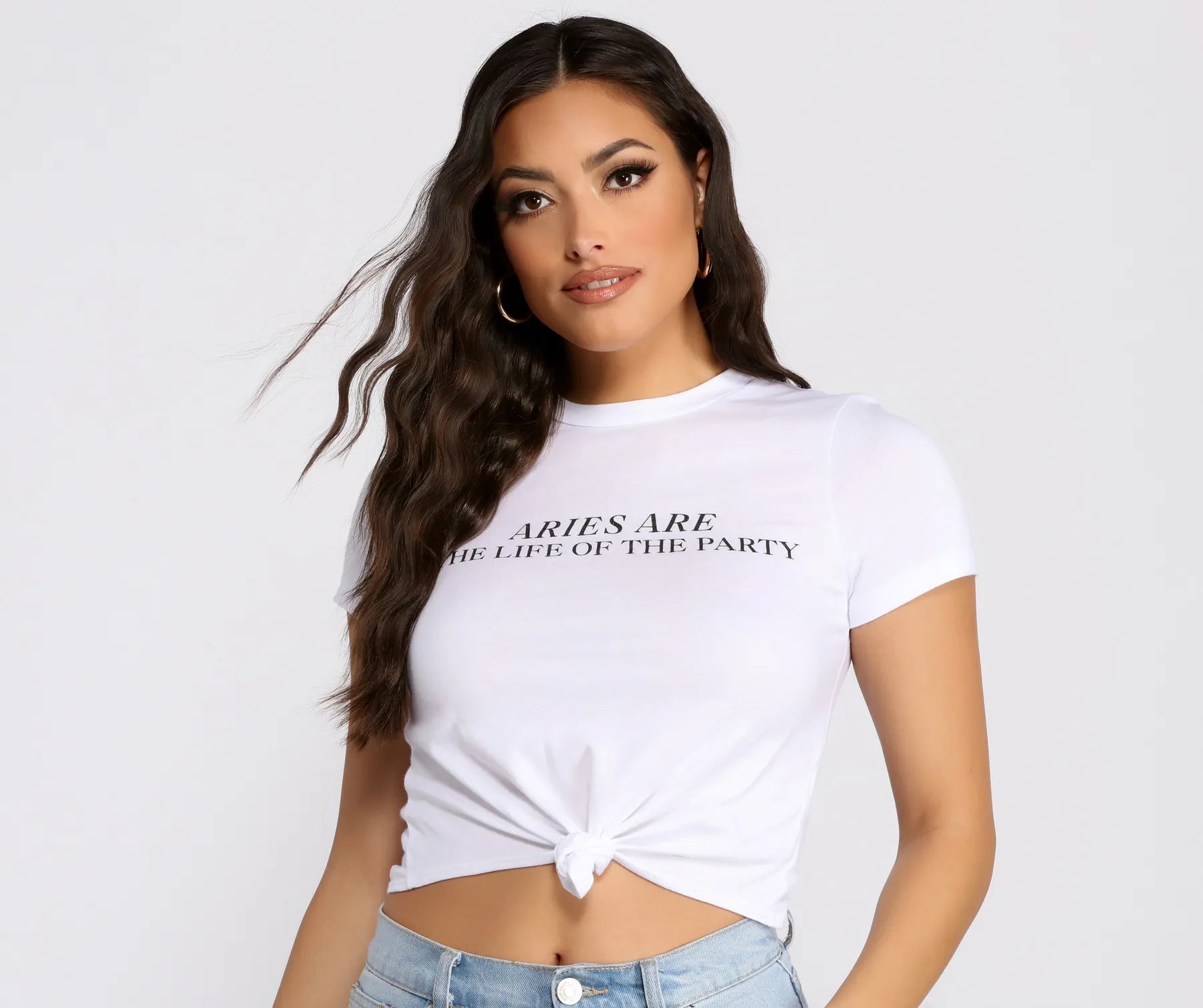 Aries Knot Front Cropped Tee