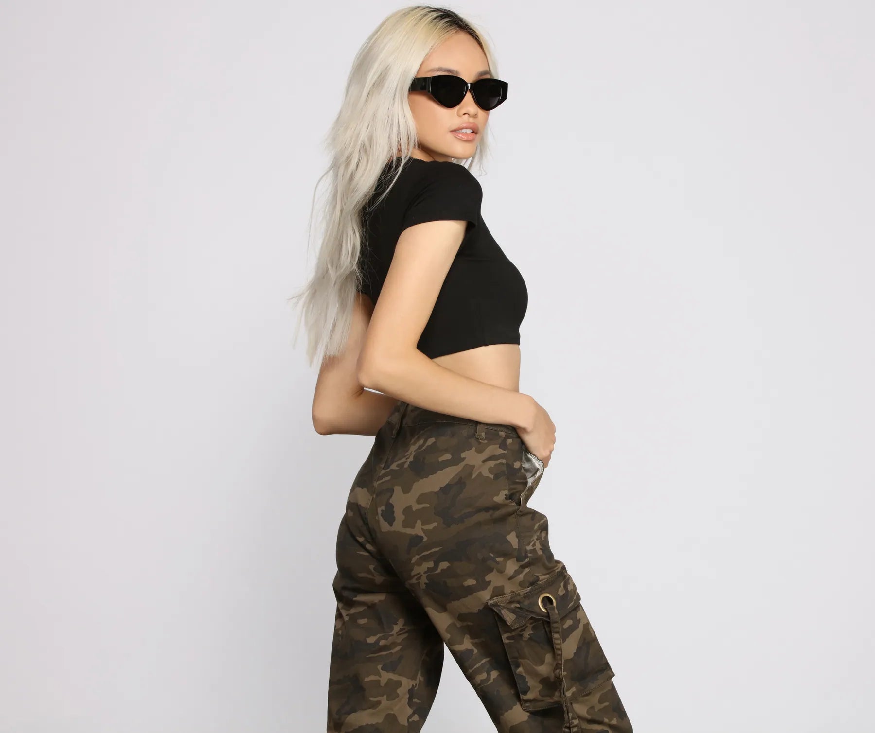 Sweet And Simple Short Sleeve Crop Top