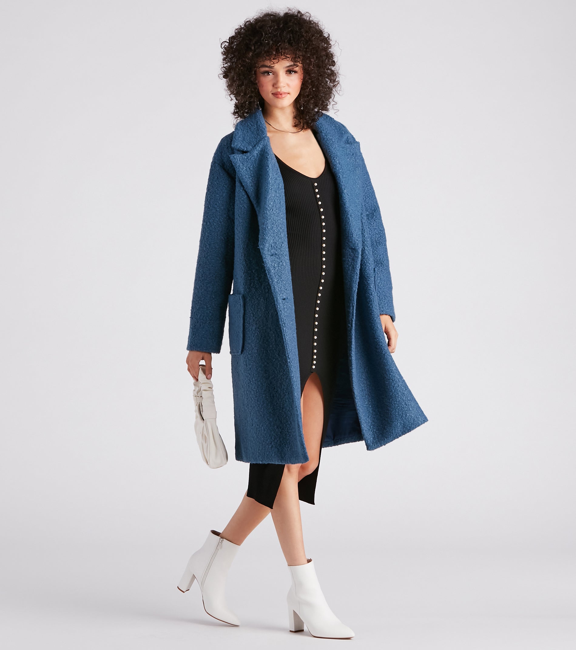 Pearl-Fect Pick Sweater Maxi Dress