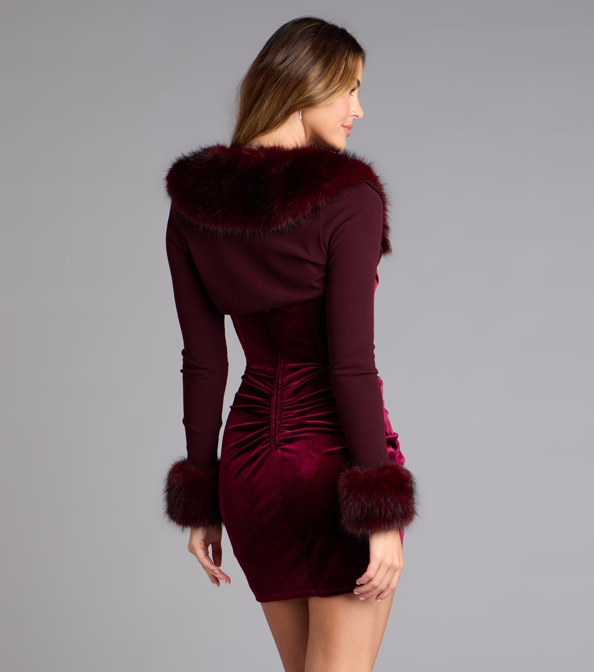 Luxe Affair Removable Faux Fur Bolero