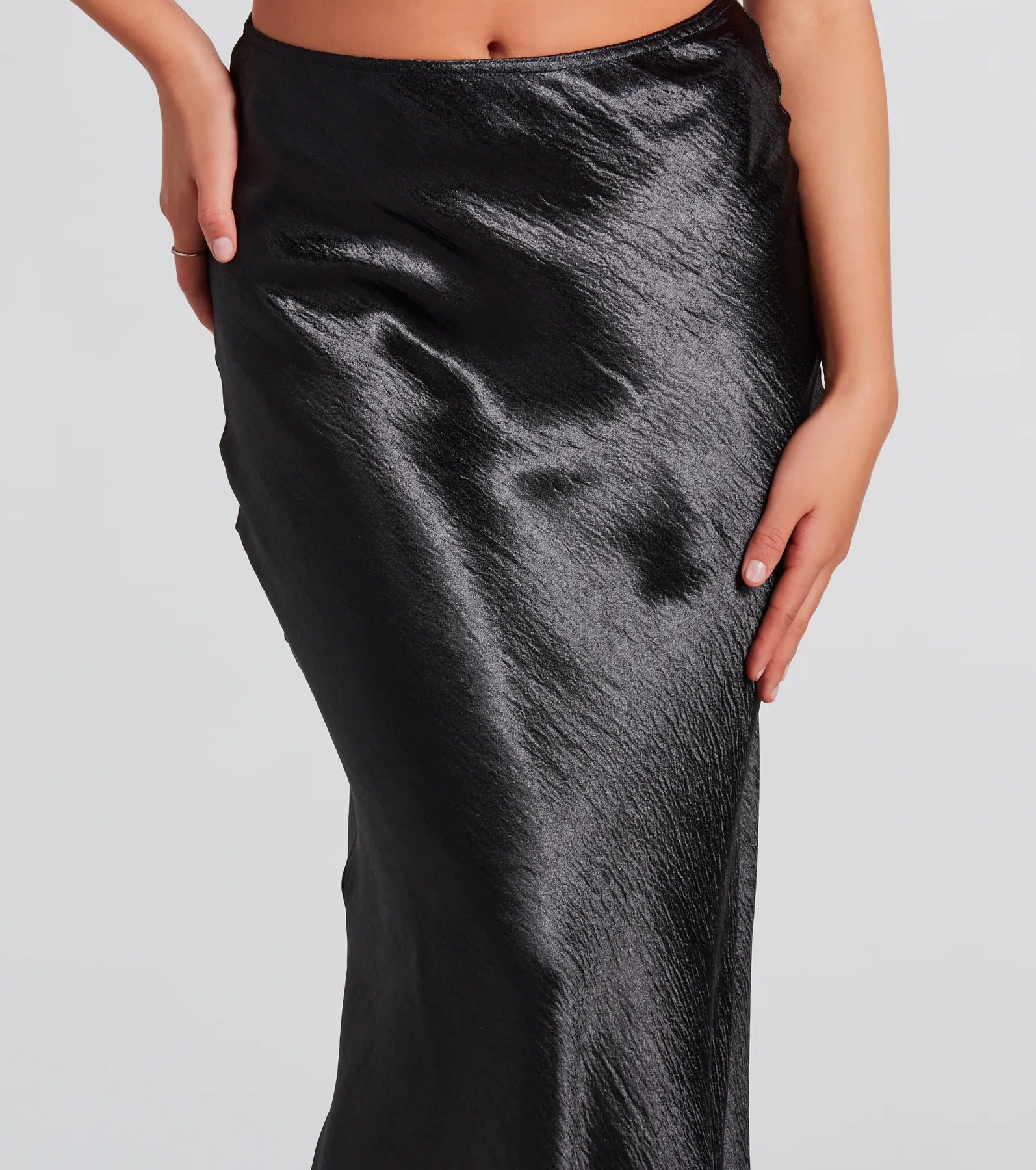 Iconic Sheen Crinkle Satin Maxi Skirt