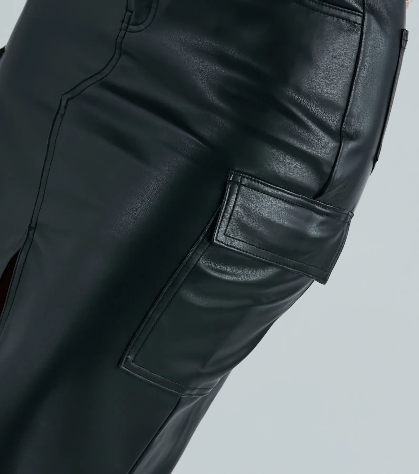 Chic Structure Faux Leather Cargo Midi Skirt