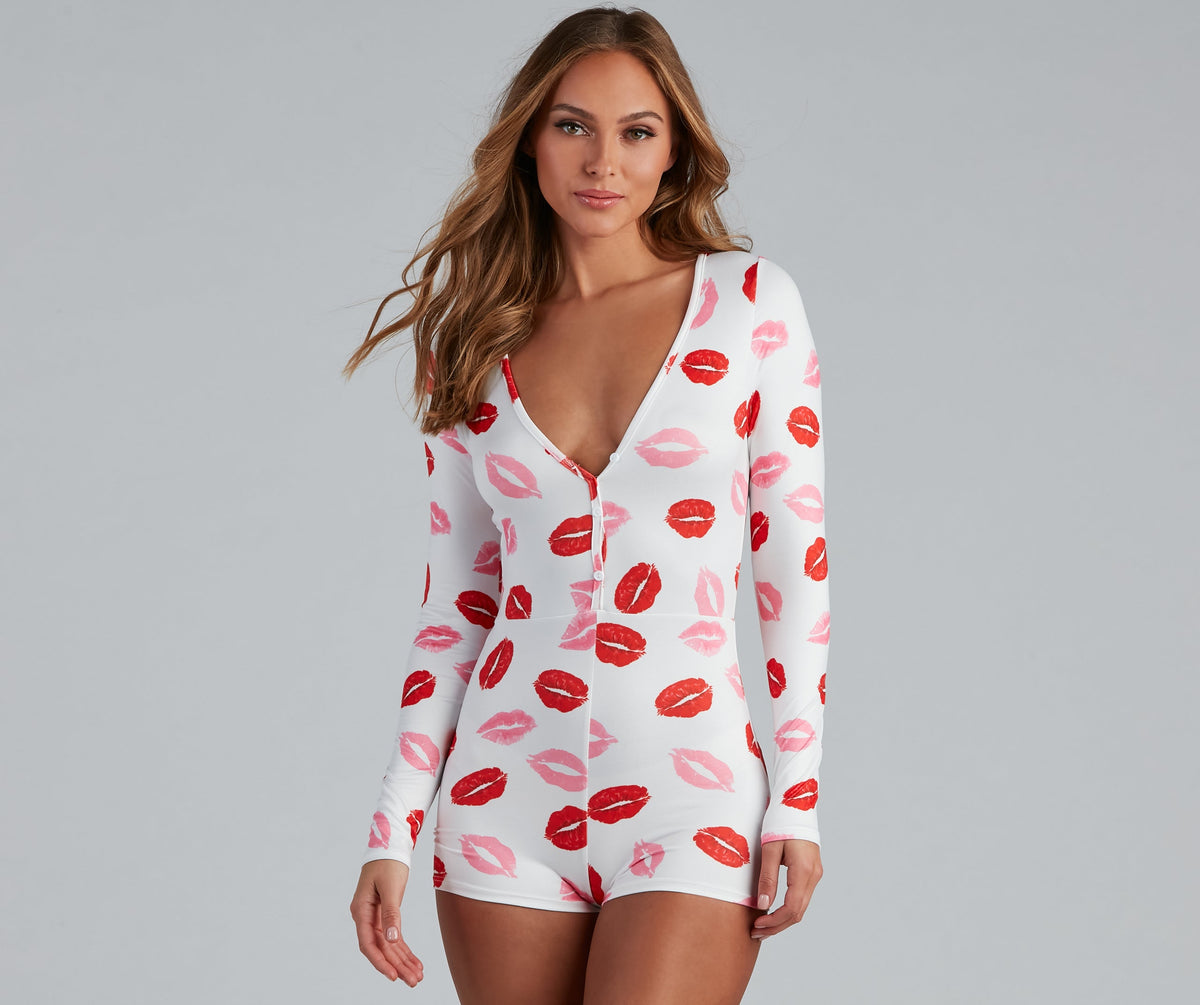 Kiss Kiss Lip Print Pajama Romper
