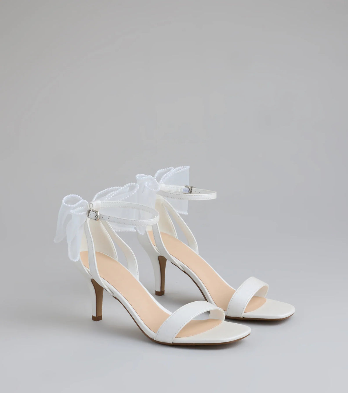 Sweet And Chic Tulle Bow Kitten Heels