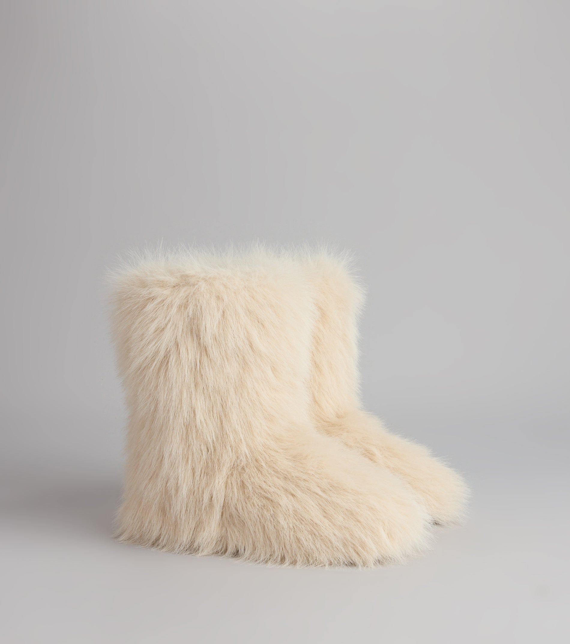 Drama Queen Faux Fur Boots