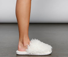 Cozy Life Faux Fur Slippers